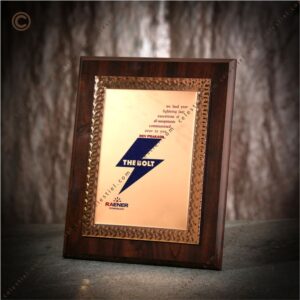 WOODEN-PLAQUE-WITH-BRONZE-PLATE-CL3525JWP.jpg